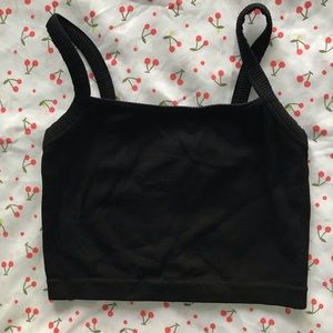 Black Ribbed Cropped Tank